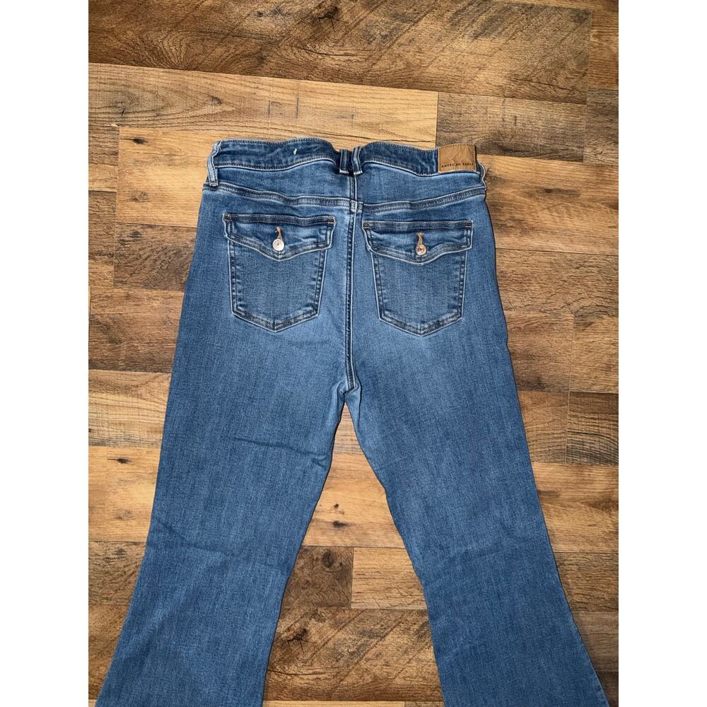 American Eagle women’s next level stretch low rise flare blue jeans - Picture 5 of 16